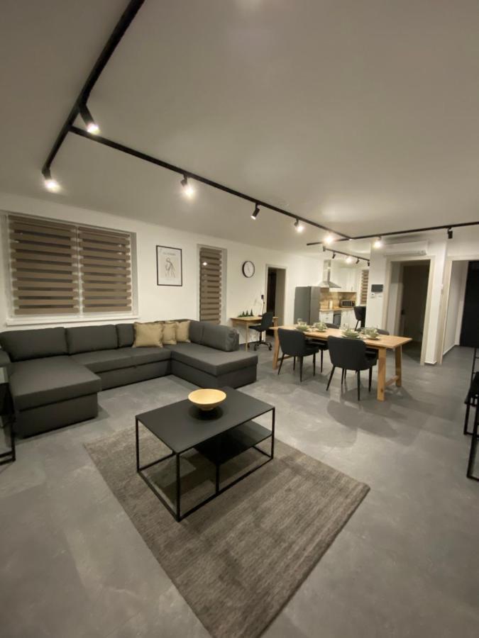 Apartmán Twin House Gyál Exteriér fotografie